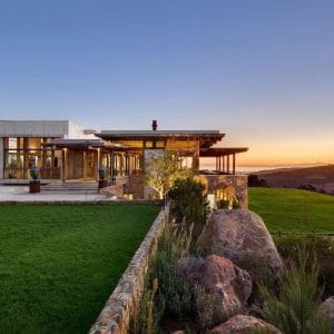 Sunset view from Idiom Wine Estate in Somerset West.